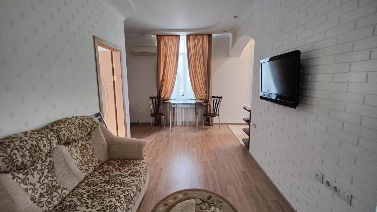 Stefan Cel Mare 64 Apartment Chisinau Ngoại thất bức ảnh