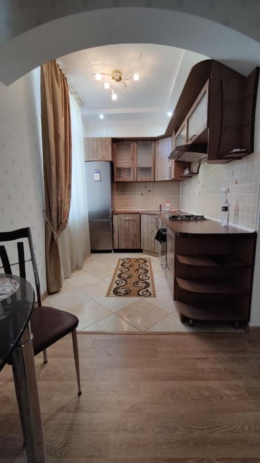 Stefan Cel Mare 64 Apartment Chisinau Ngoại thất bức ảnh