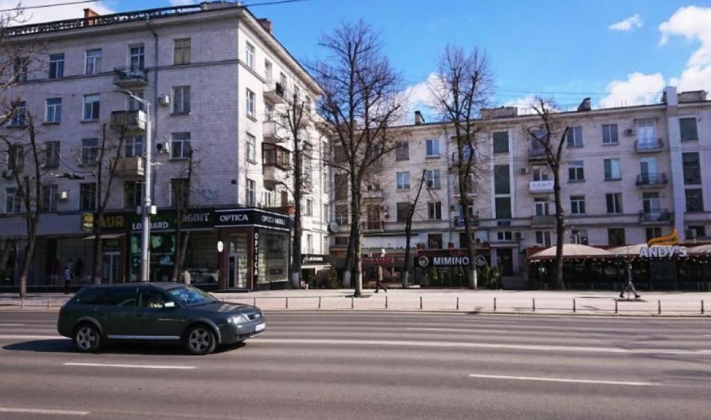 Stefan Cel Mare 64 Apartment Chisinau Ngoại thất bức ảnh